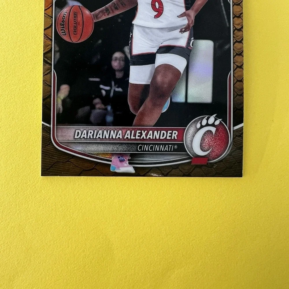 2025-26 Bowman‎ U Chrome Darianna Alexander #BCP-69 (RC) Reptilian Refractor